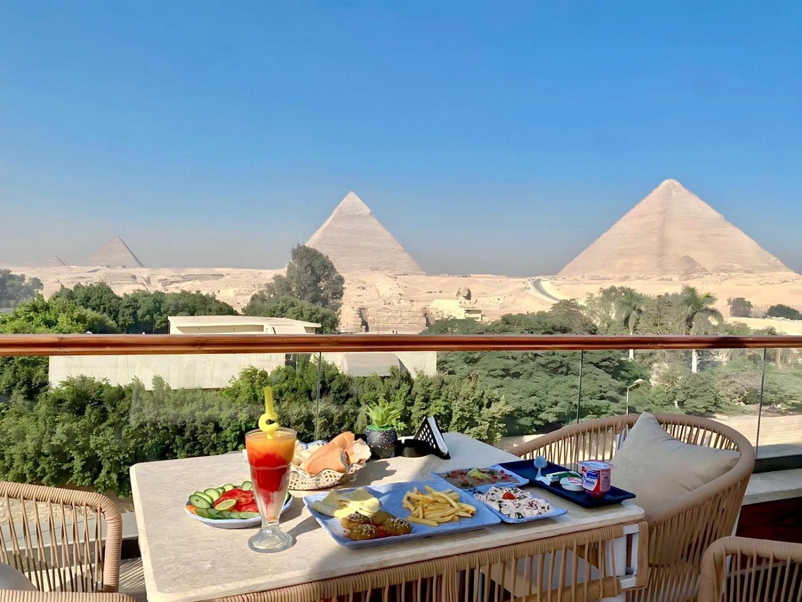 Shadow Pyramids Suites And Jacuzzi Kafret el-Gabal Dış mekan fotoğraf