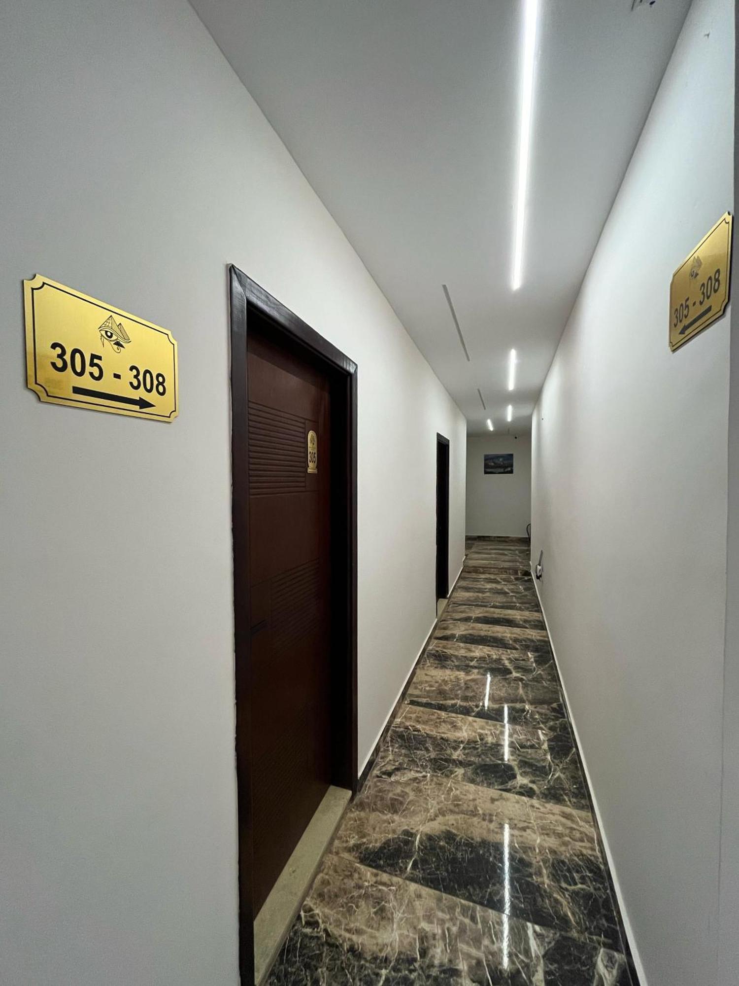 Shadow Pyramids Suites And Jacuzzi Kafret el-Gabal Dış mekan fotoğraf