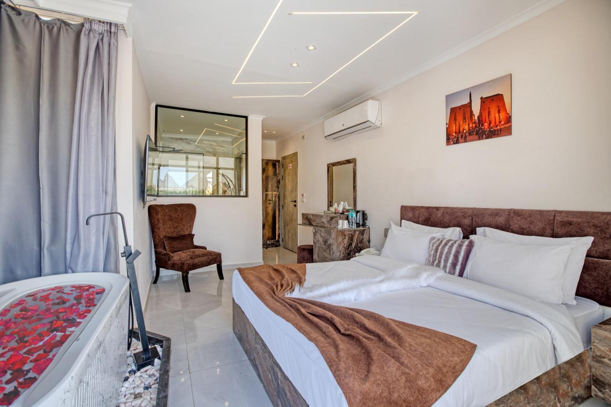 Shadow Pyramids Suites And Jacuzzi Kafret el-Gabal Dış mekan fotoğraf