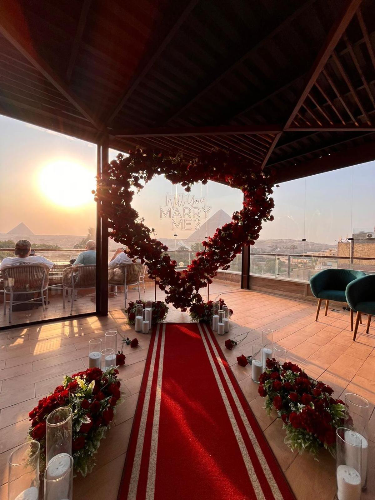 Shadow Pyramids Suites And Jacuzzi Kafret el-Gabal Dış mekan fotoğraf